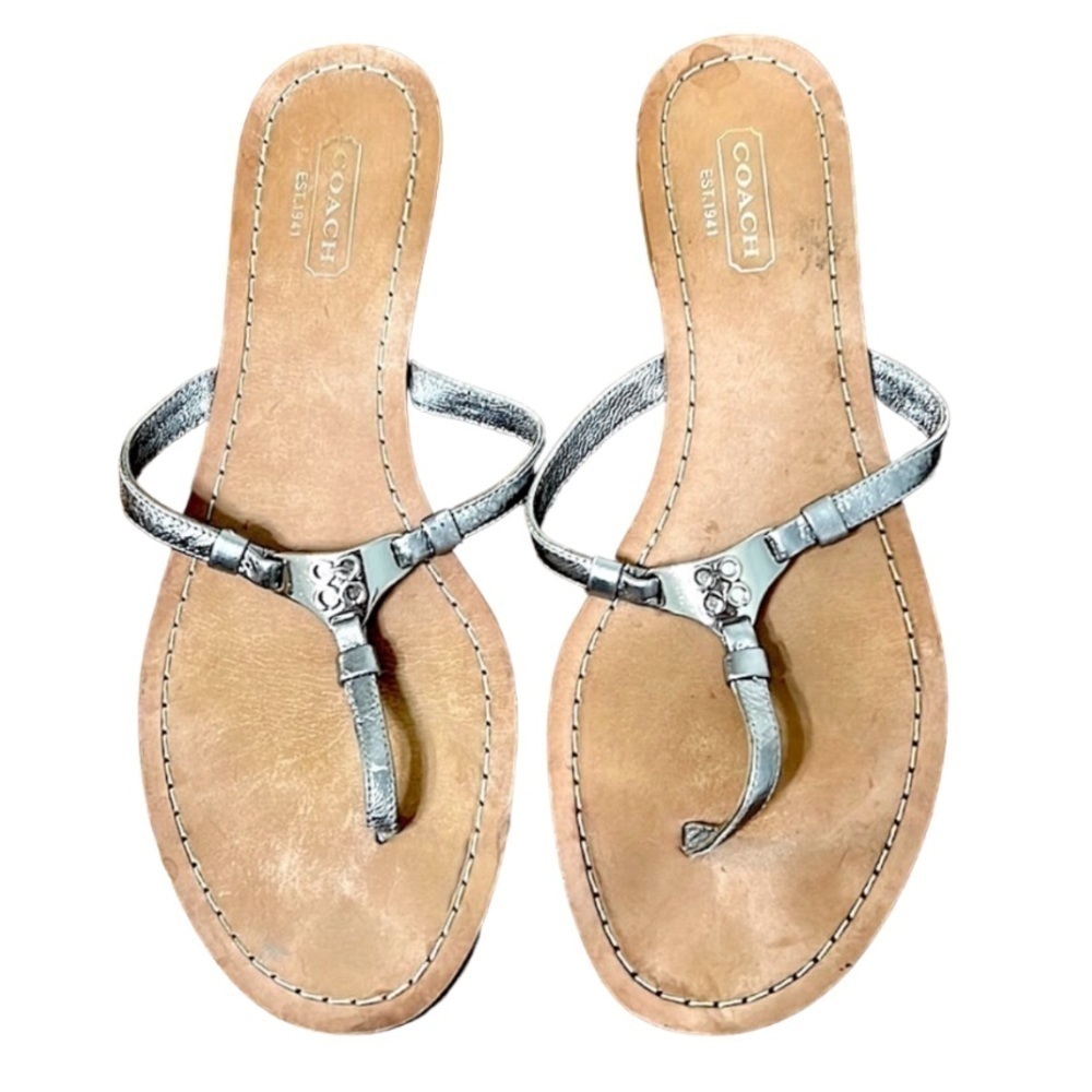 Coach Rachal Sandals thong style silver leather with metal silver coach logo. 7 - Picture 2 of 10